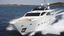 Lady Emma -  Exterior